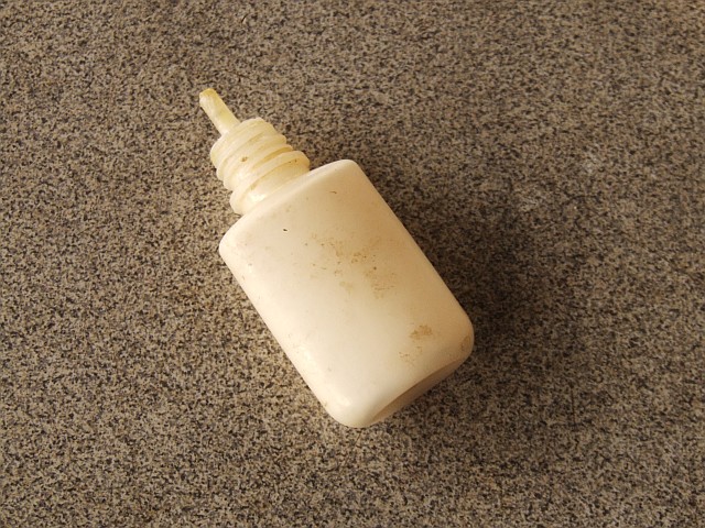 Mini glue bottle.jpg