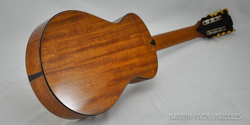 8 String Baritone Ukulele-7.jpg