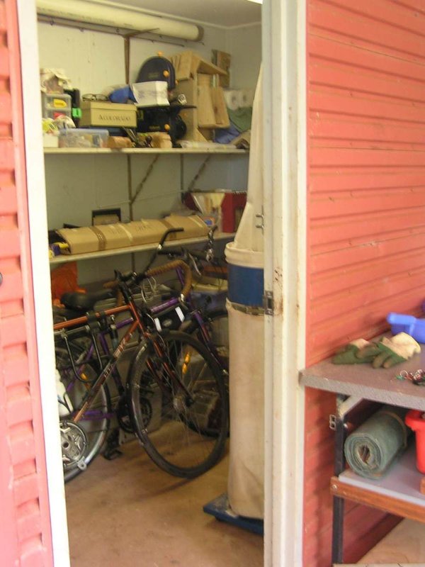 Shed1.JPG