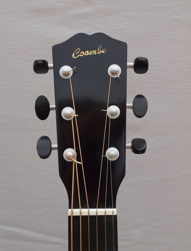 Headstock400.JPG