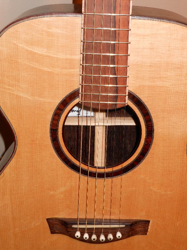 Guitar No 2 010.jpg