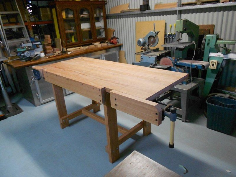 Bench3.jpg