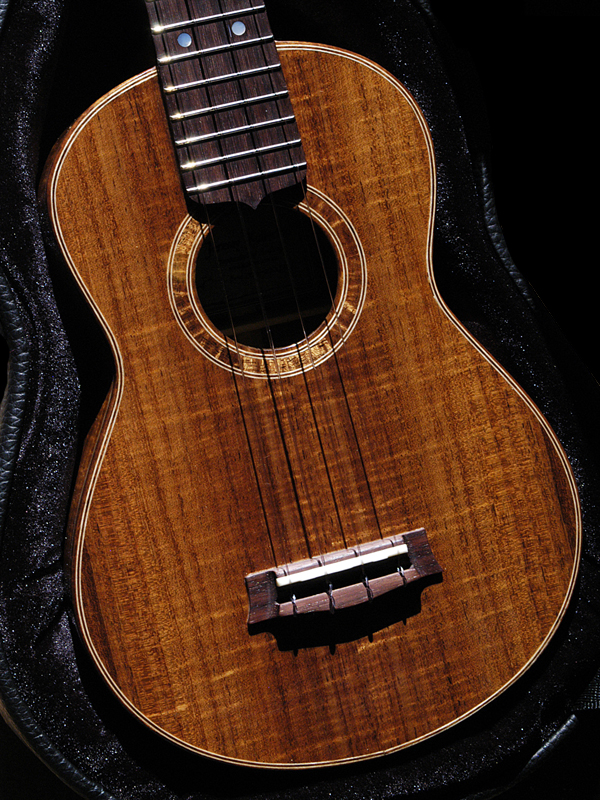 TU-002_12_sb.jpg