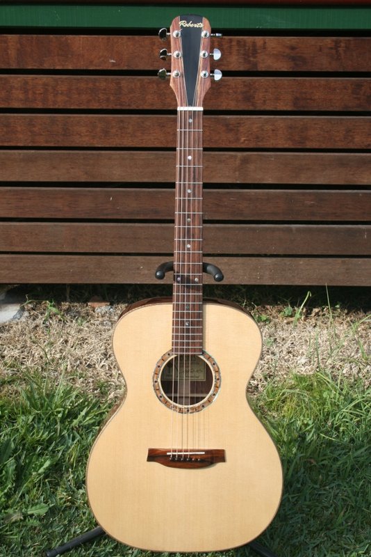 Roberts #15 front.JPG