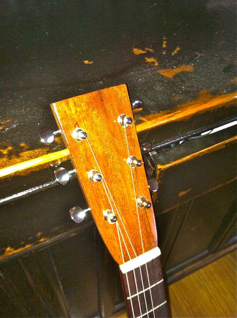 OM Headstock.jpg